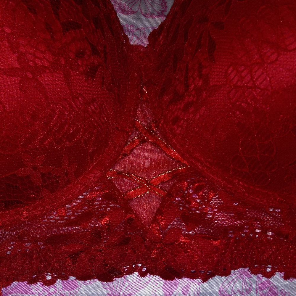 Bra Bundle - Picture 3 of 9